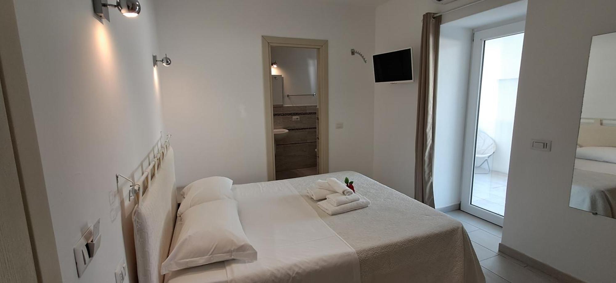 Al Mare Da Francesca Hotel Olbia Eksteriør billede